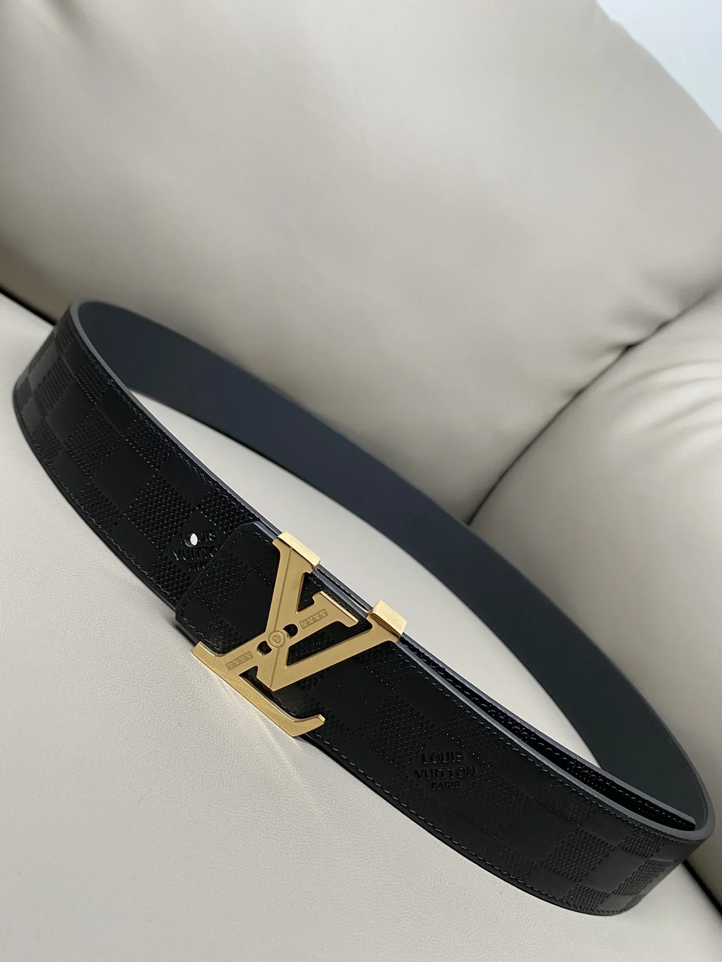 LV Belts Unisex 170202606030134_79 - Image 5