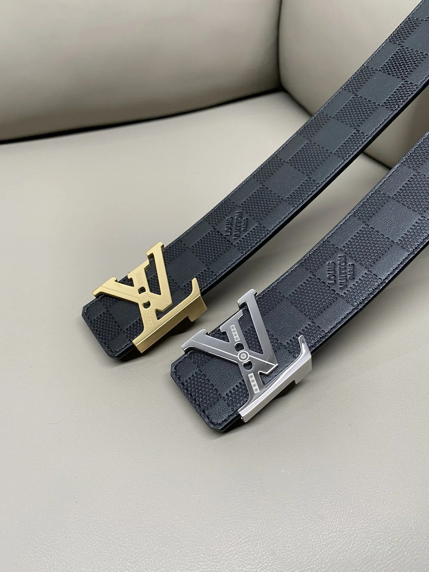 LV Belts Unisex 170202606030134_79 - Image 8