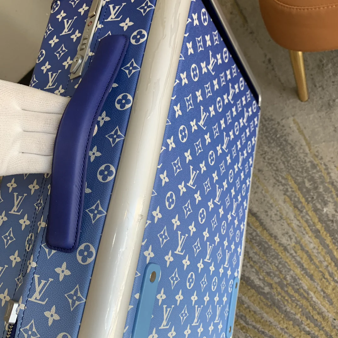 LV Suitcases 38x55x21cm 1100202606230026_339 - Image 6