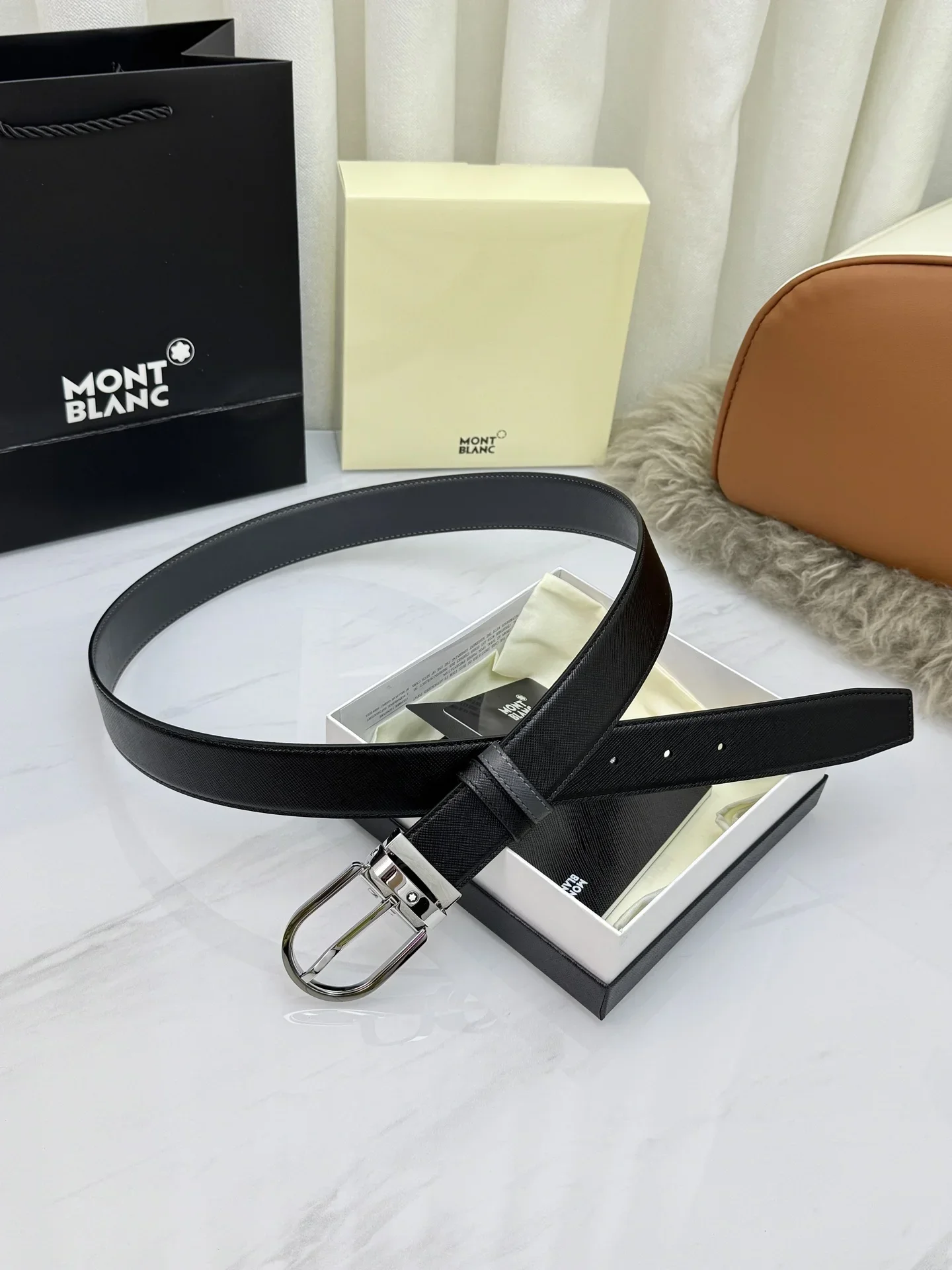 MONTBLANC Belts Unisex 170202606030143_79 - Image 2