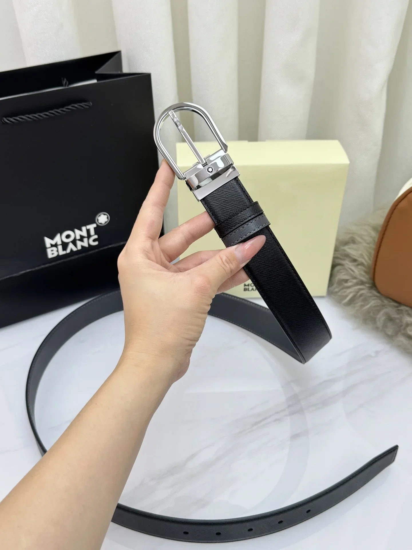 MONTBLANC Belts Unisex 170202606030143_79 - Image 3