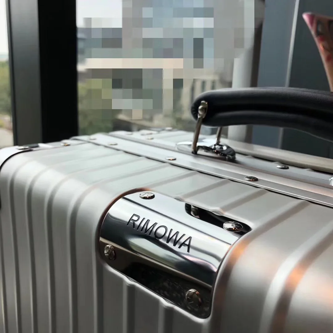 RIMOWA Suitcases 20inch 580202606230083_179 - Image 6