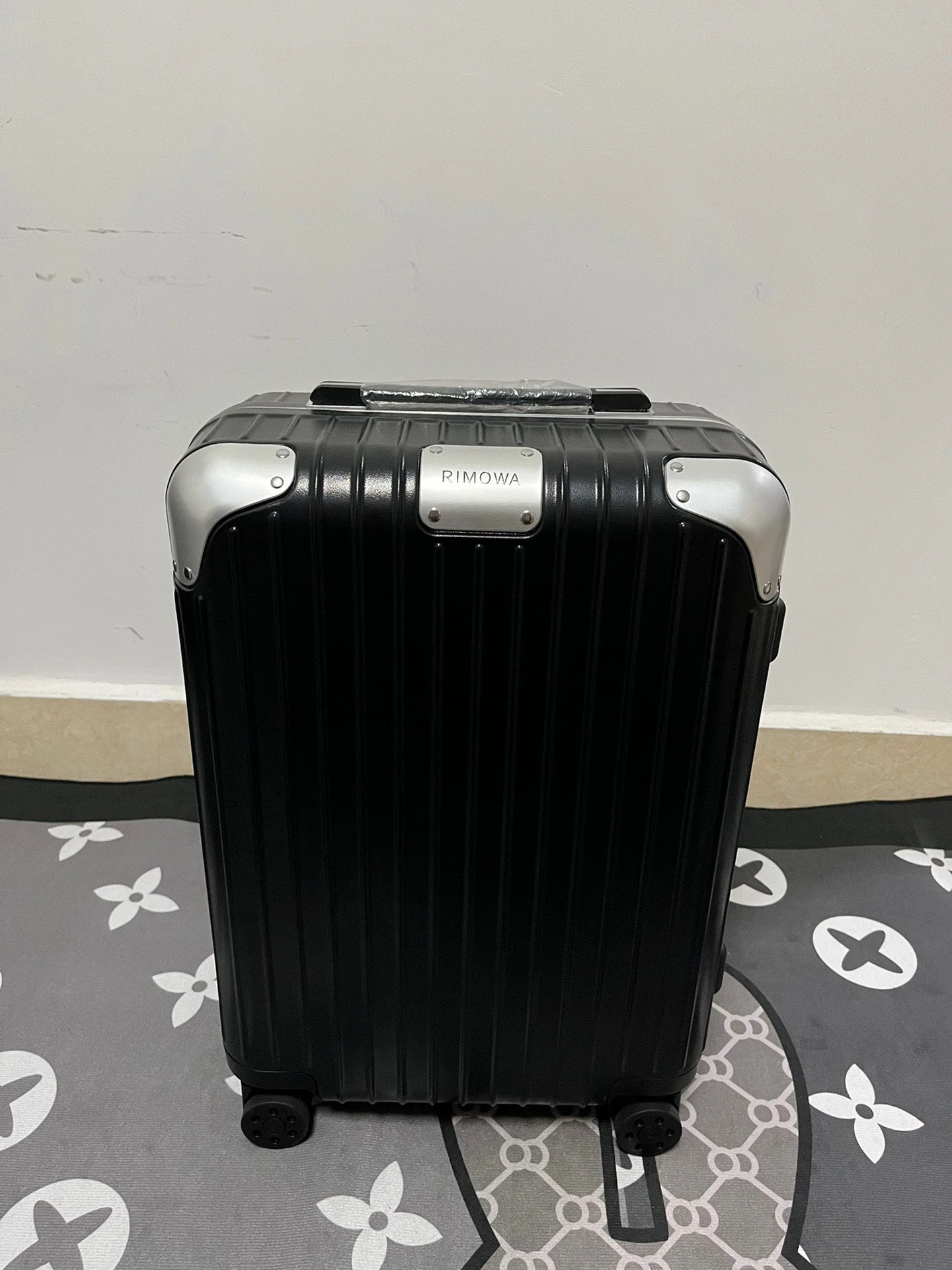 RIMOWA Suitcases 21inch, 26inch, 30inch 550202606230034_169