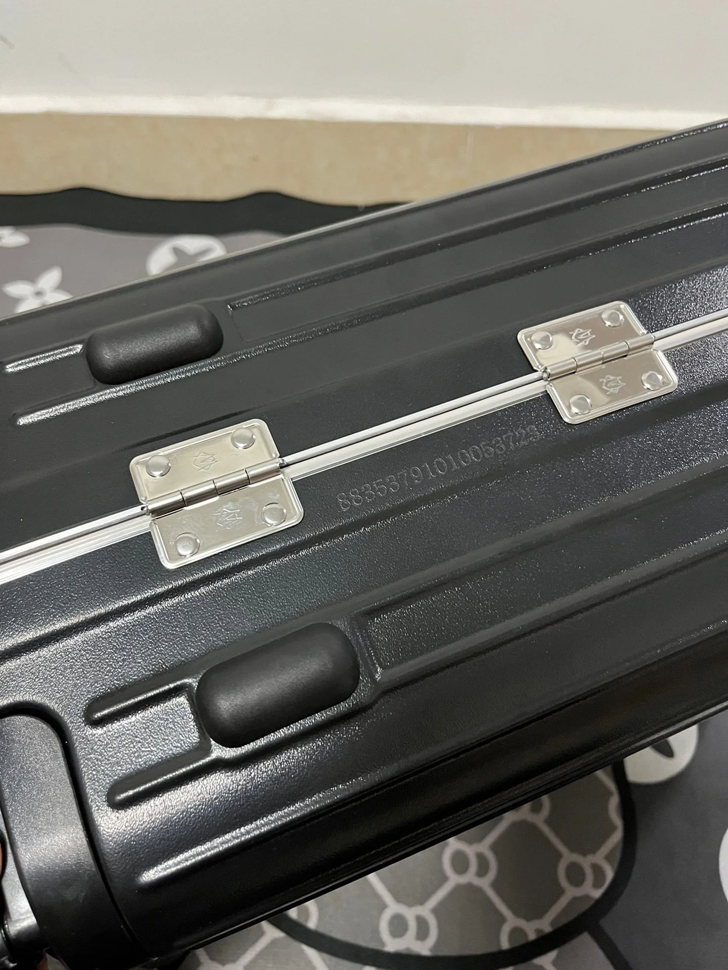 RIMOWA Suitcases 21inch, 26inch, 30inch 550202606230034_169 - Image 7