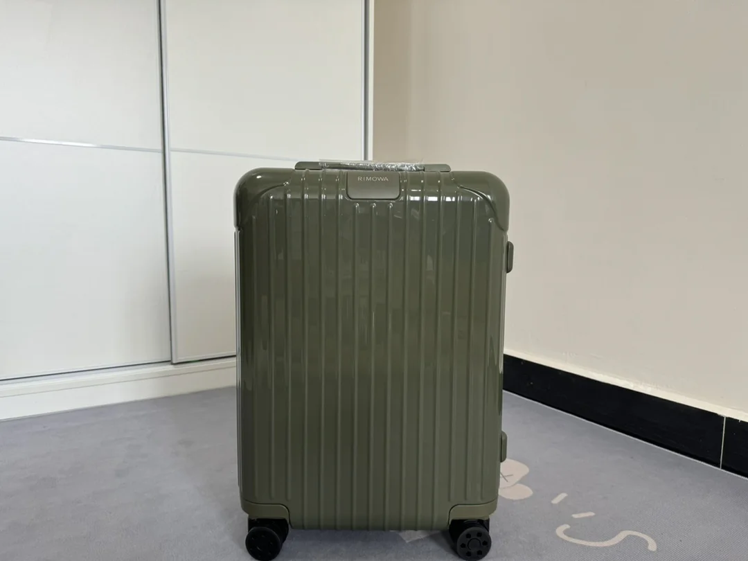 RIMOWA Suitcases 350202606230022_109