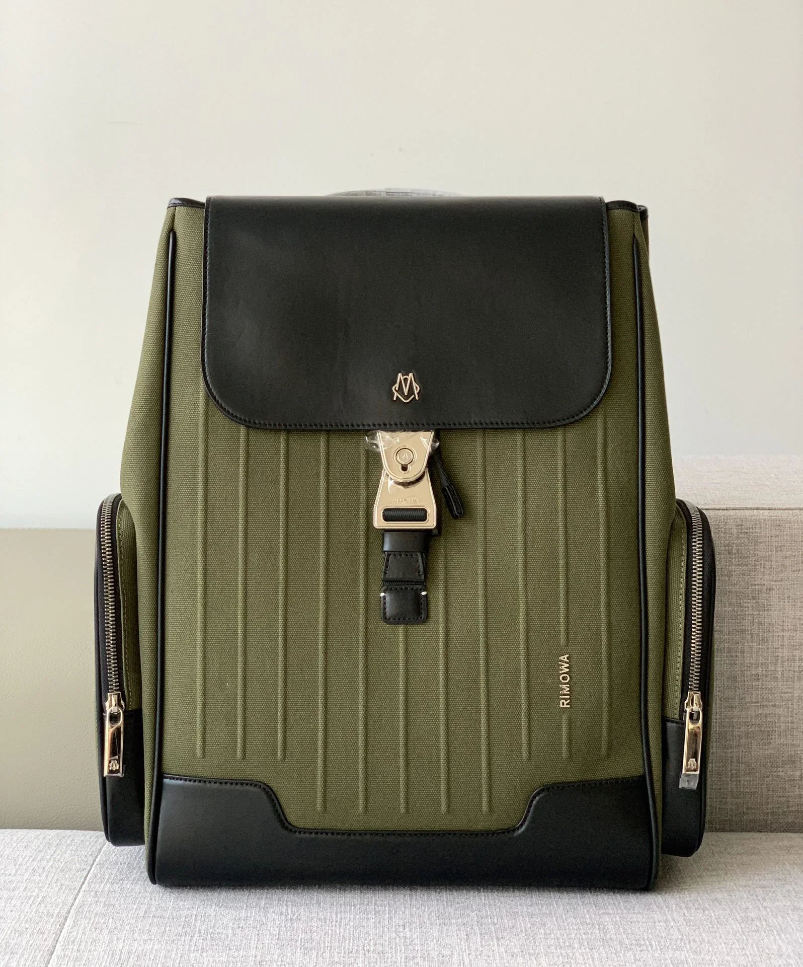 RIMOWA Uncategorized Luggage & Trunks 700202606230090_219 - Image 2