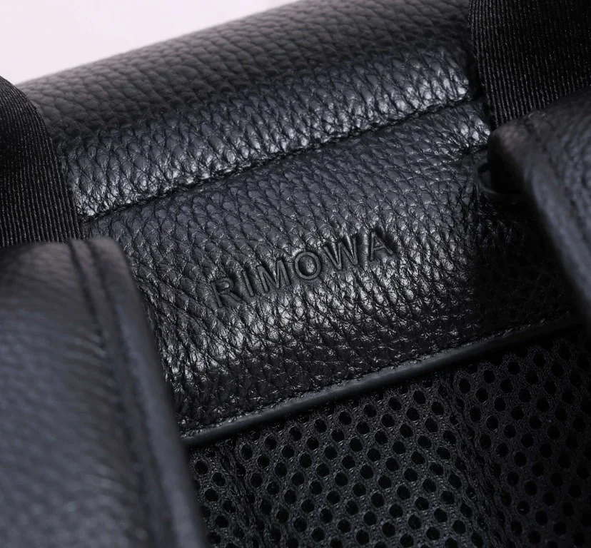 RIMOWA Uncategorized Luggage & Trunks 850202606230092_269 - Image 4