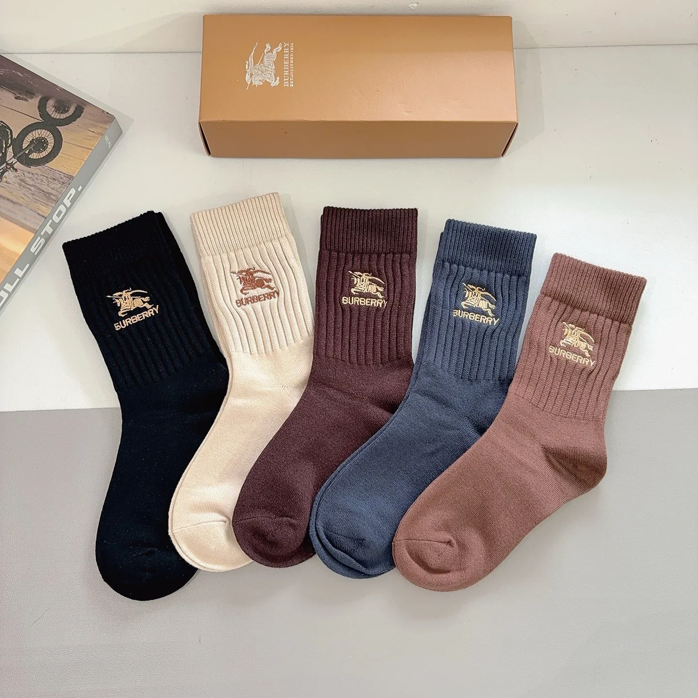BURBERRY Socks 50202607020141