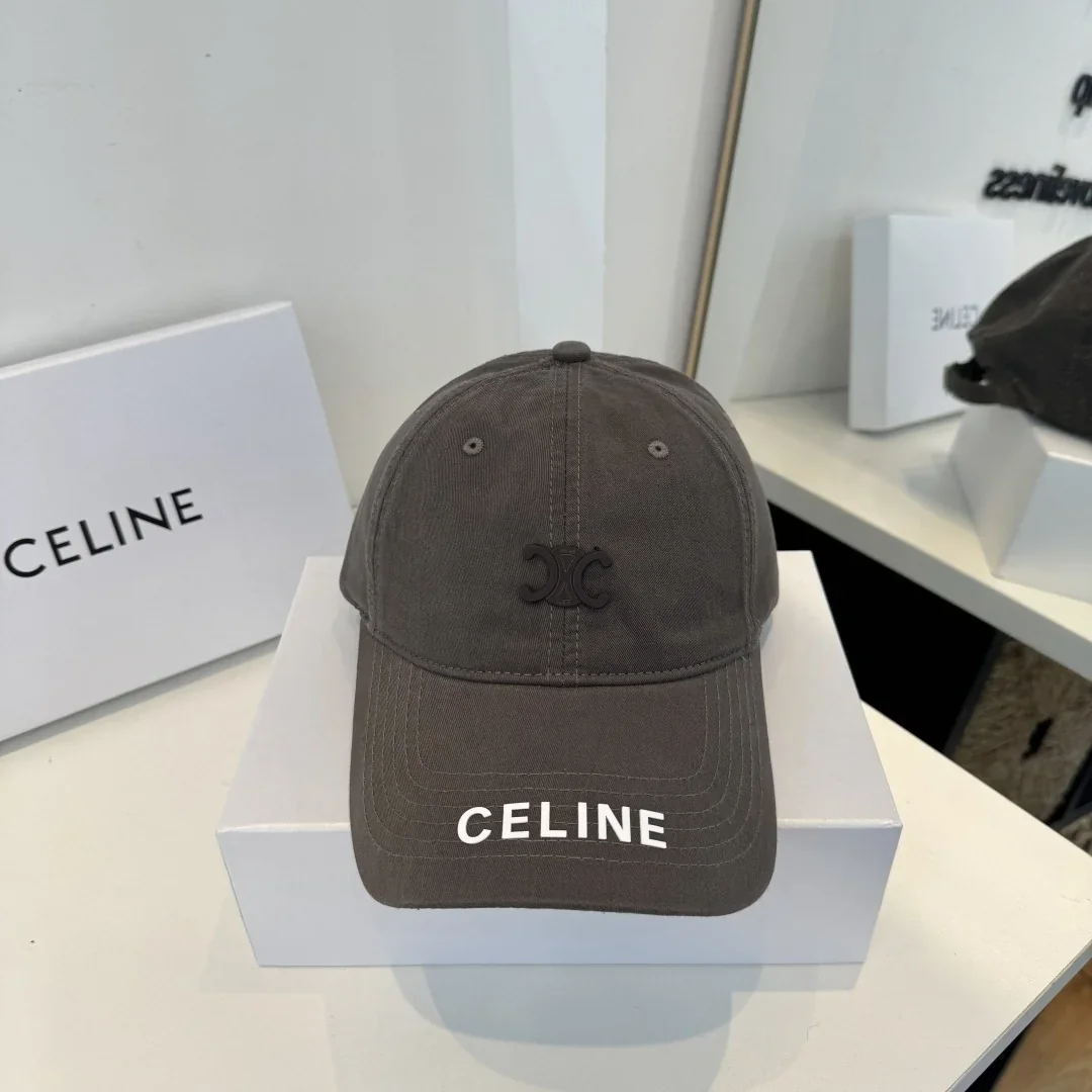 CELINE Hats & Caps 43202607020174