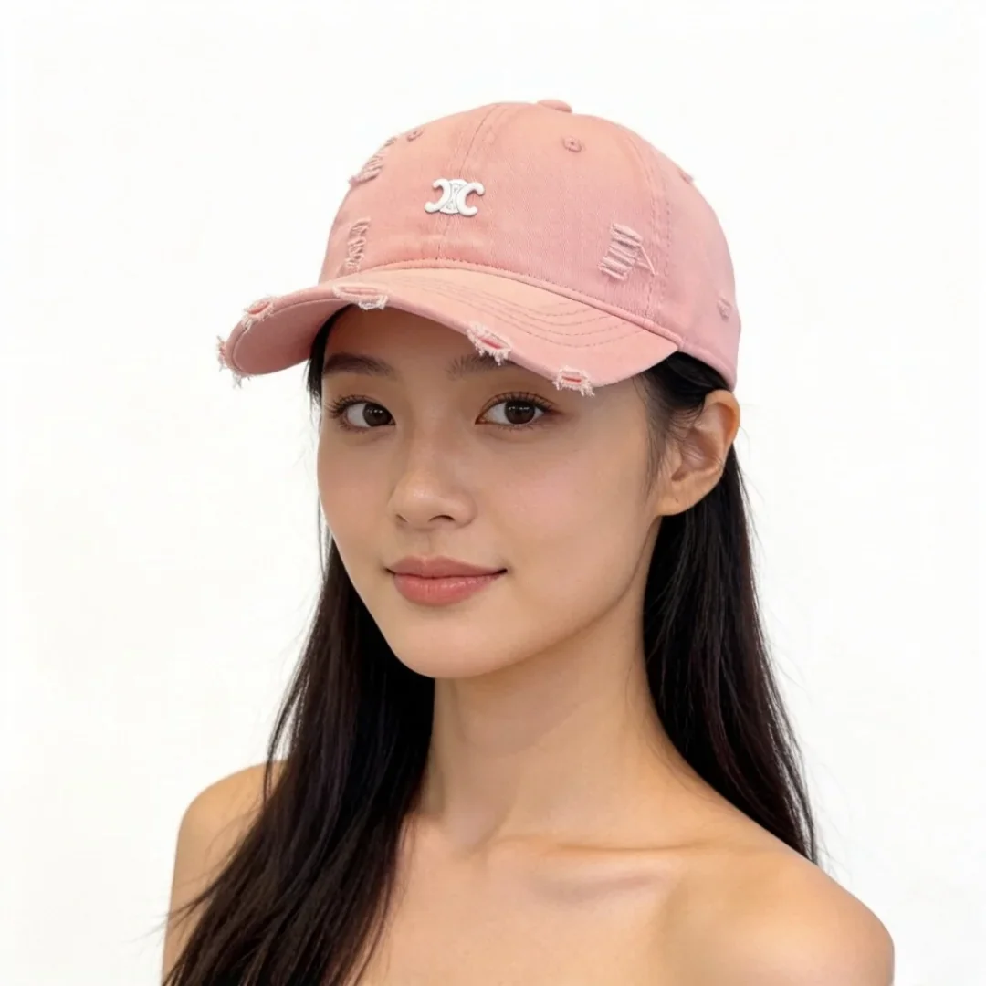 CELINE Hats & Caps 43202607020177