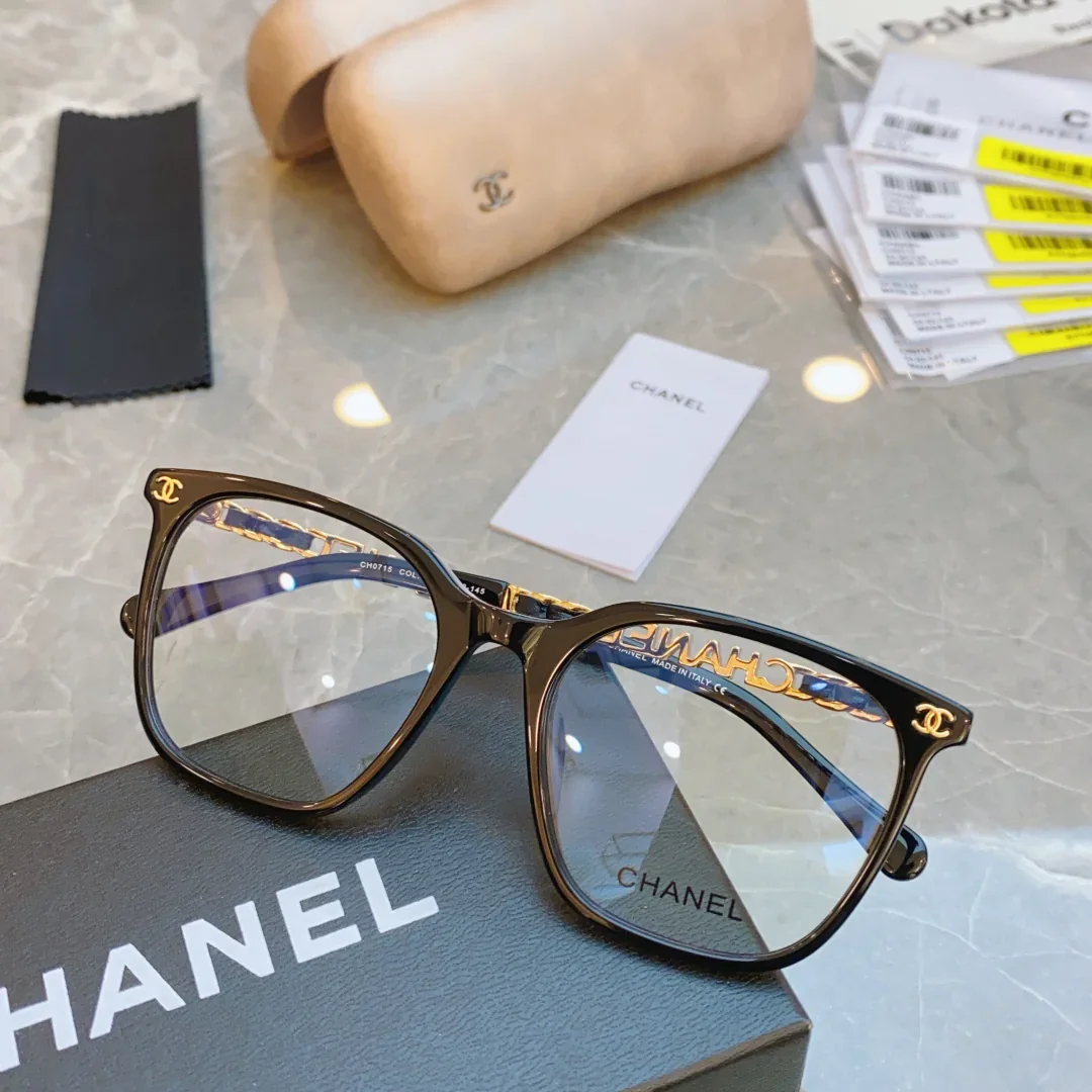 CHANEL Glasses & Sunglasses 110202607020194