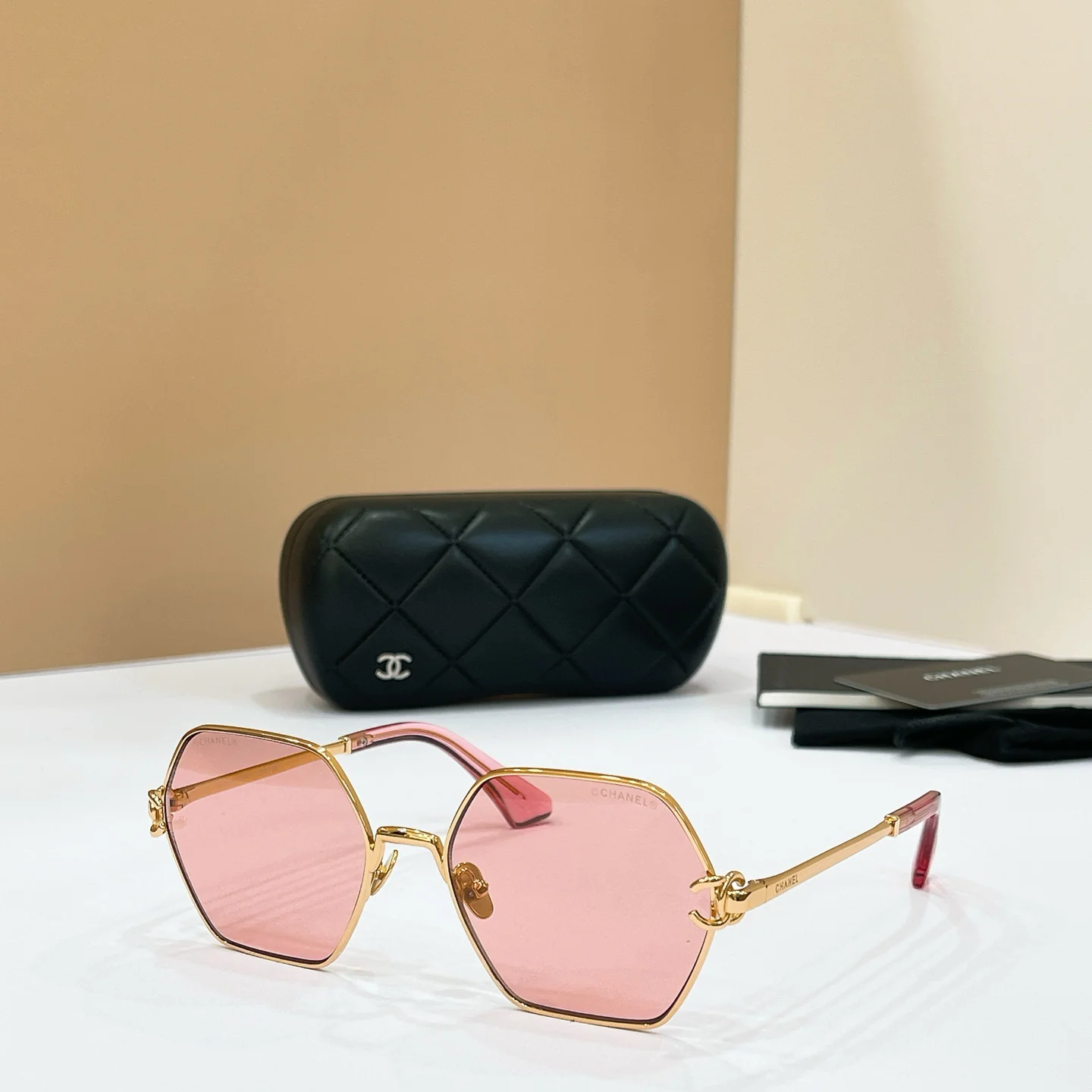 CHANEL Glasses & Sunglasses 125202607020011