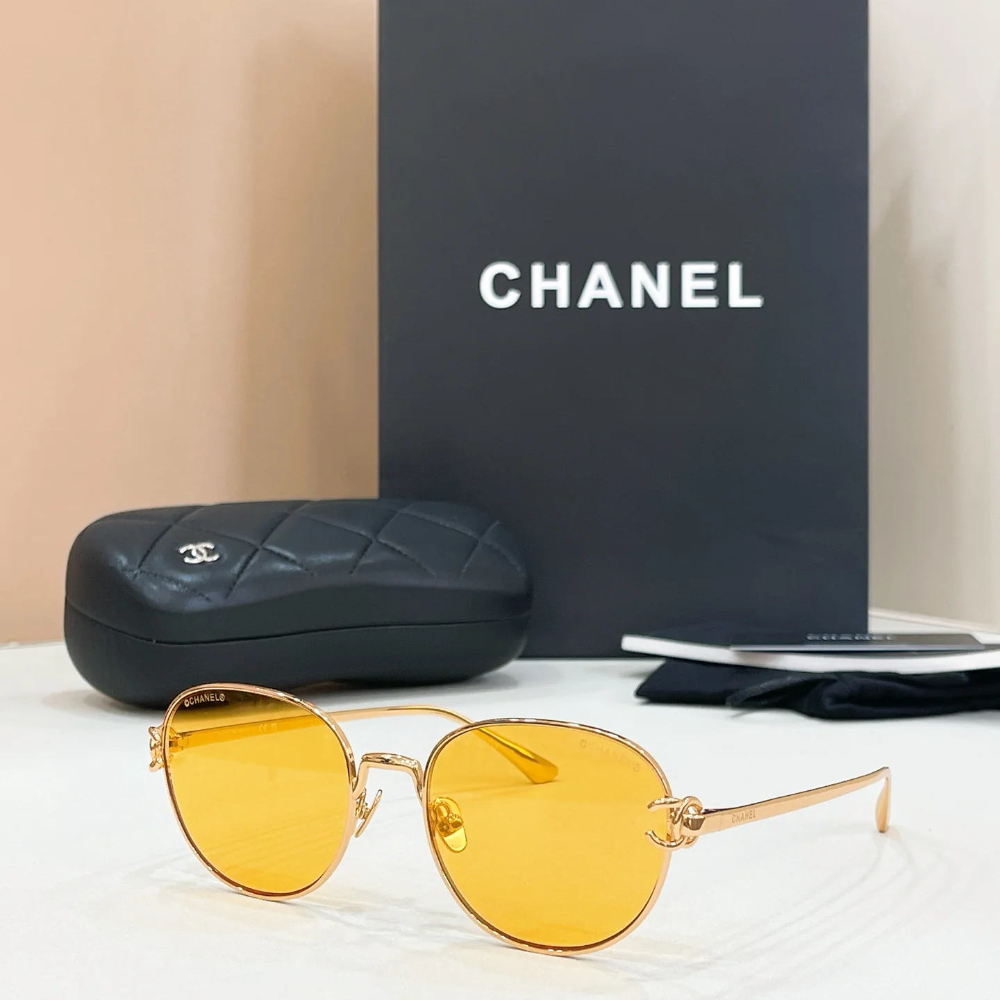 CHANEL Glasses & Sunglasses 125202607020046
