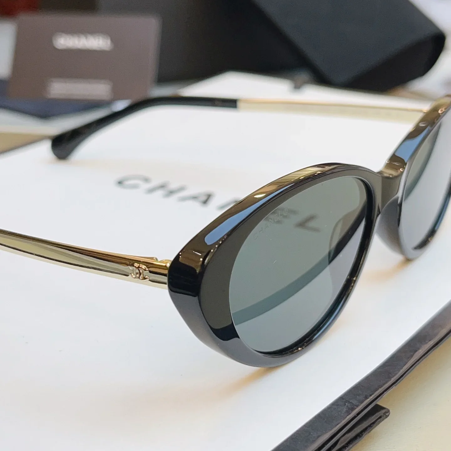 CHANEL Glasses & Sunglasses 125202607020198