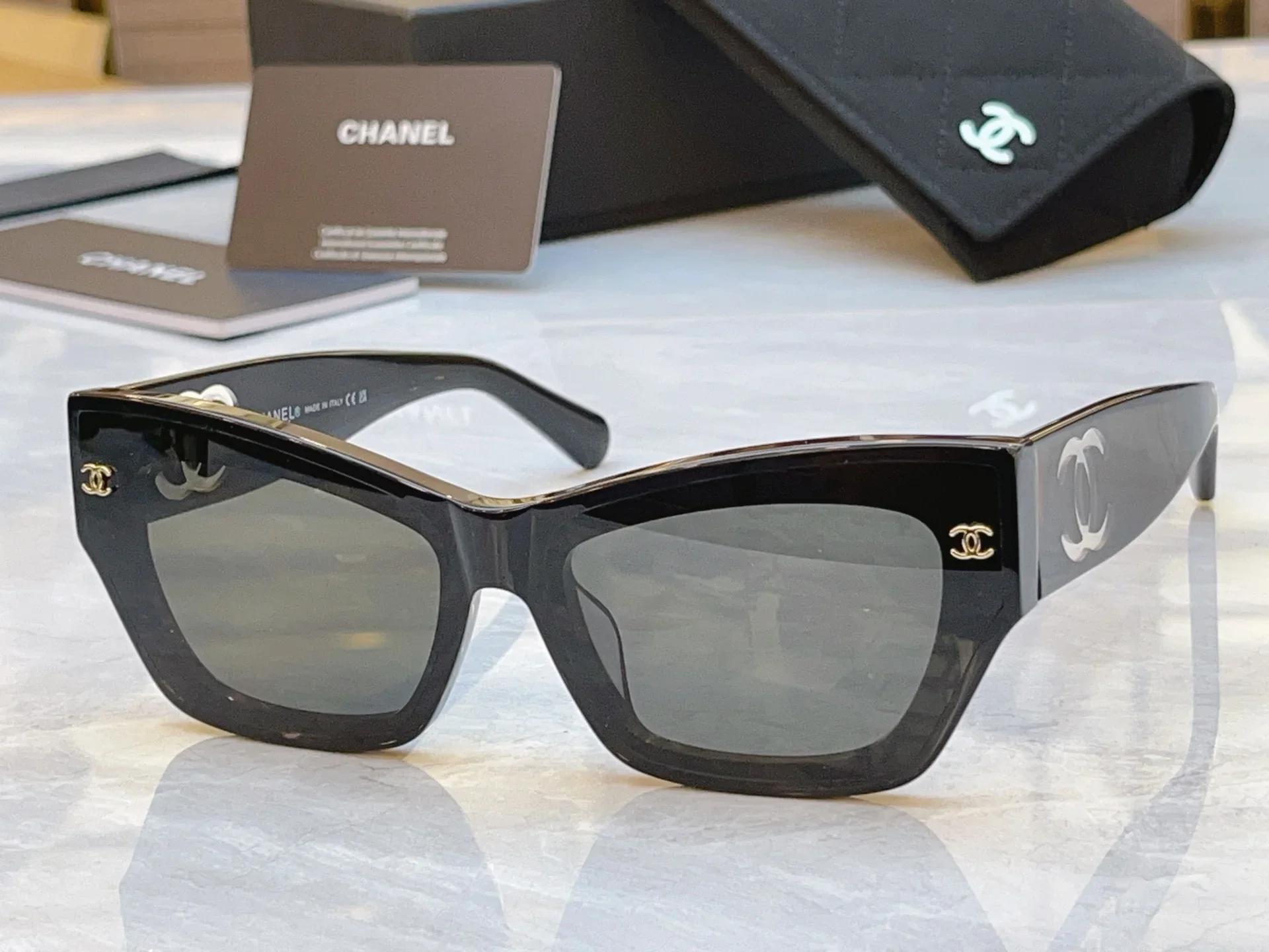 CHANEL Glasses & Sunglasses 135202607020204