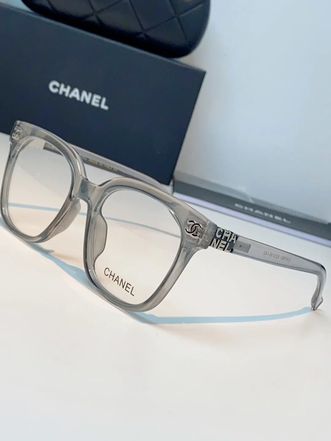 CHANEL Glasses & Sunglasses 75202607020609 - Image 5