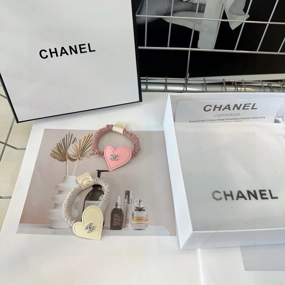 CHANEL Hair Accessories 40202607020092