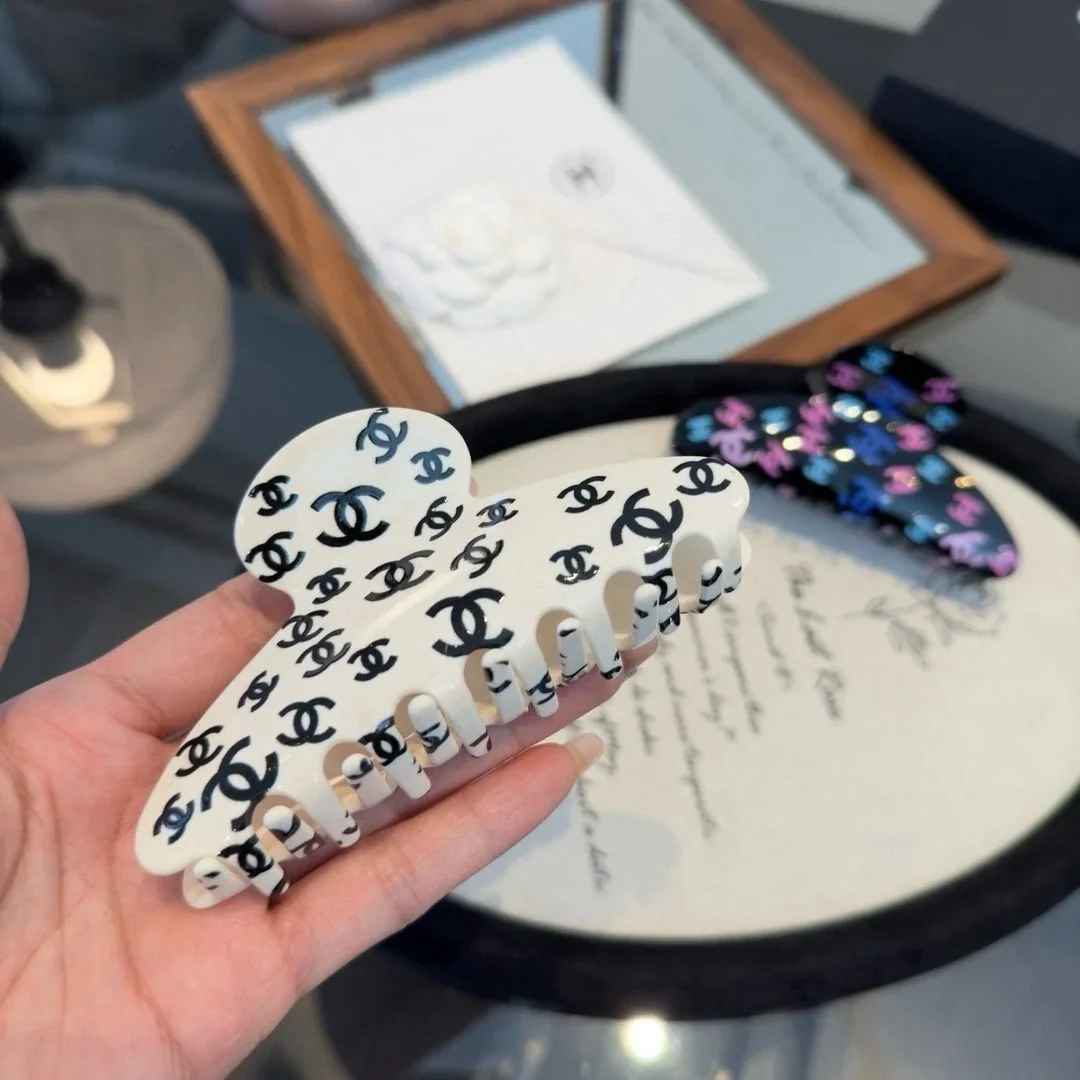 Alternative view of CHANEL Hair Accessories 45202607020229