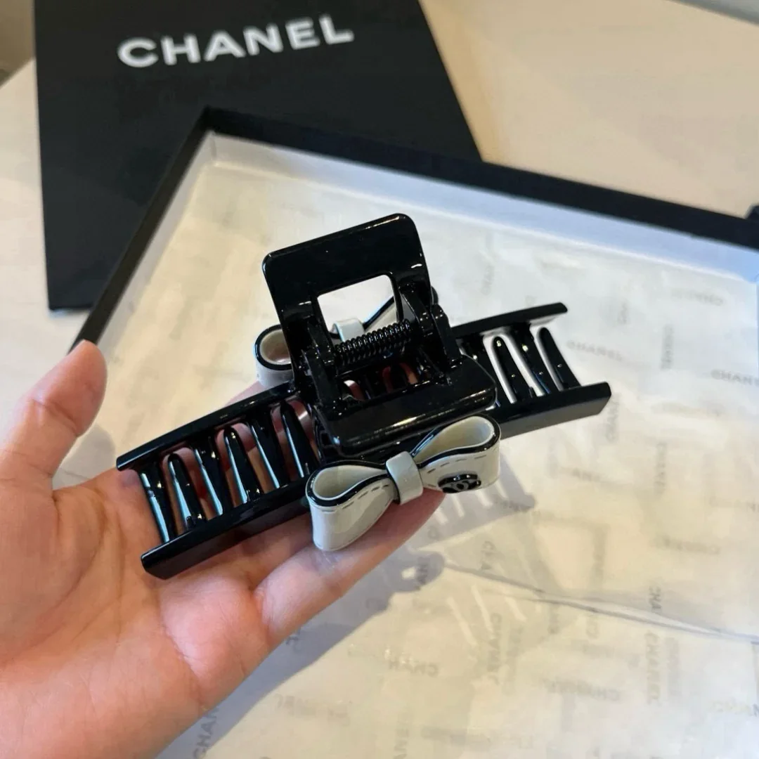 Alternative view of CHANEL Hair Accessories 45202607020234