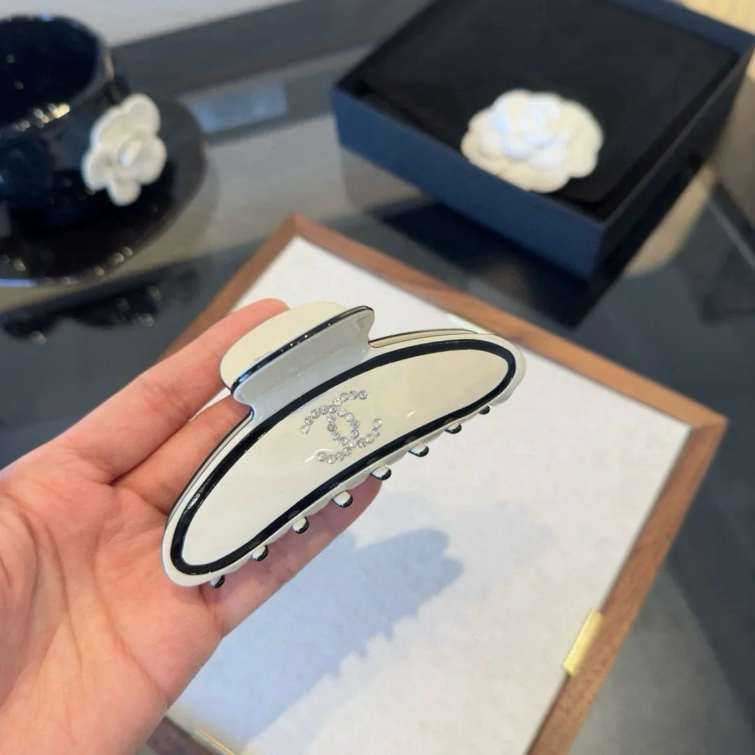 CHANEL Hair Accessories 45202607020238