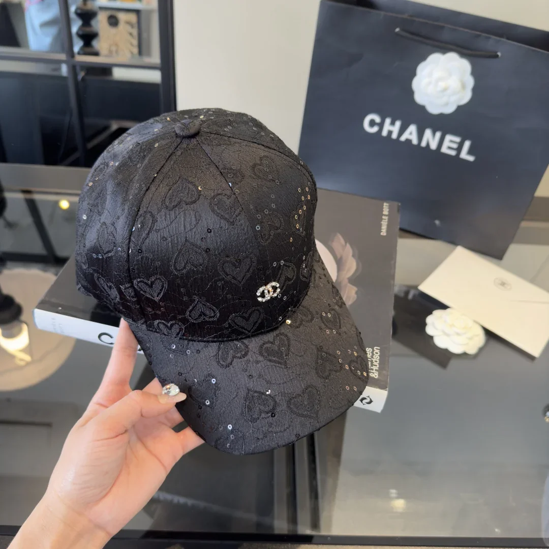 Alternative view of CHANEL Hats & Caps 50202607020243