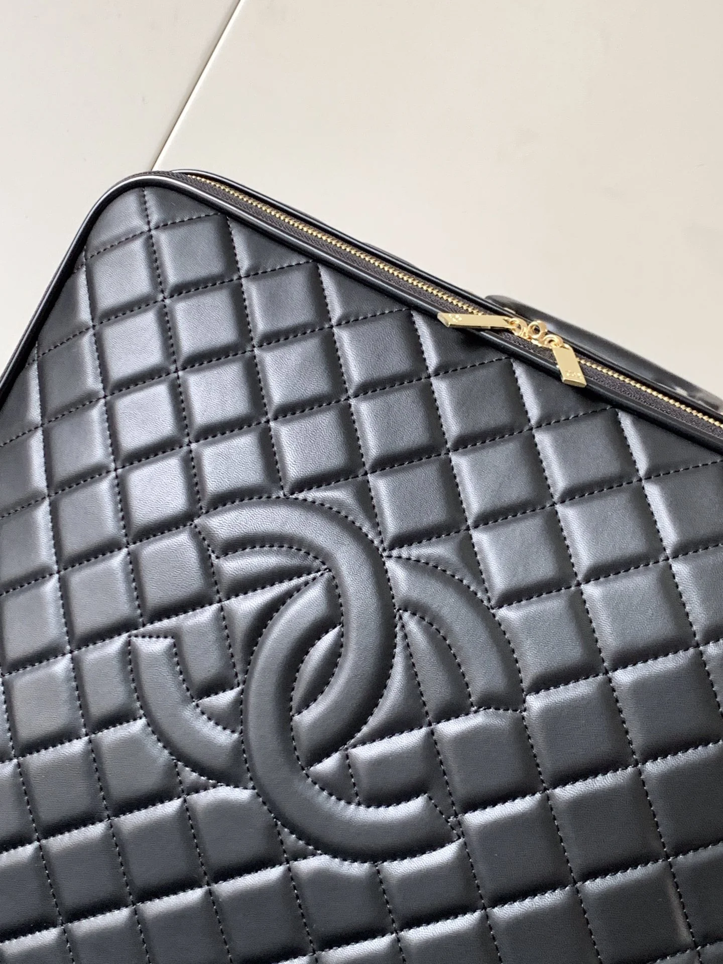 CHANEL Suitcases 45x22x39cm 500202607010149 - Image 5