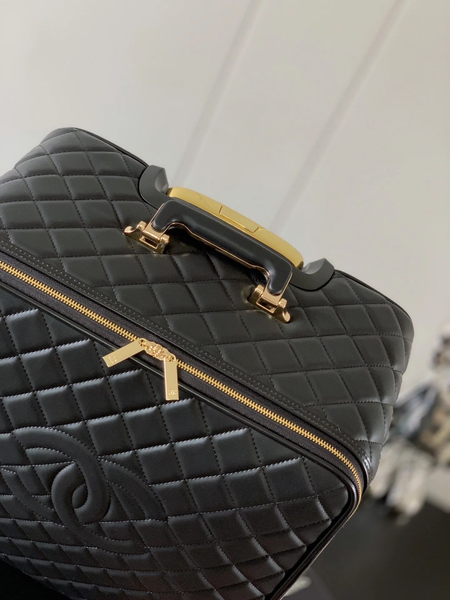 CHANEL Suitcases 45x22x39cm 500202607010149 - Image 7