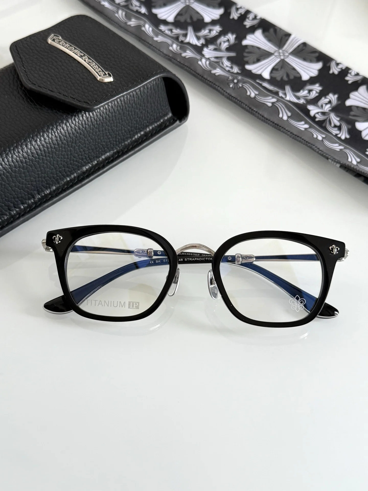 CHROME HEARTS Glasses & Sunglasses 150202607020055