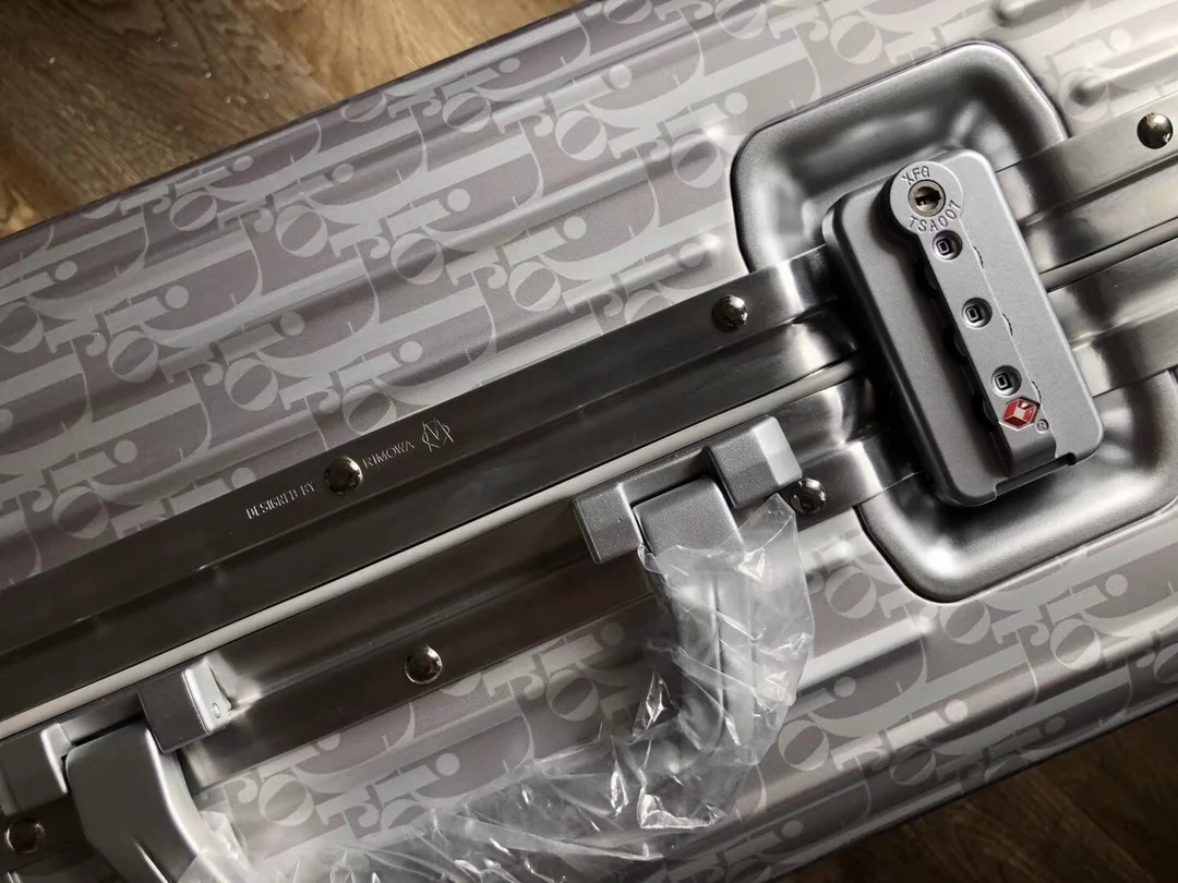 DIOR Suitcases 20inch 750202607010137 - Image 5