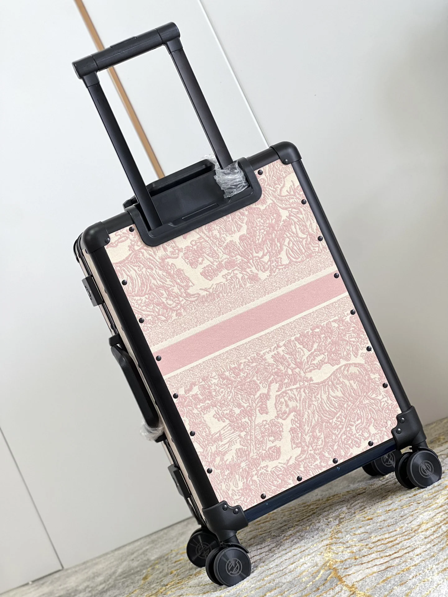 DIOR Suitcases 37x21x57cm 500202607010122 - Image 6