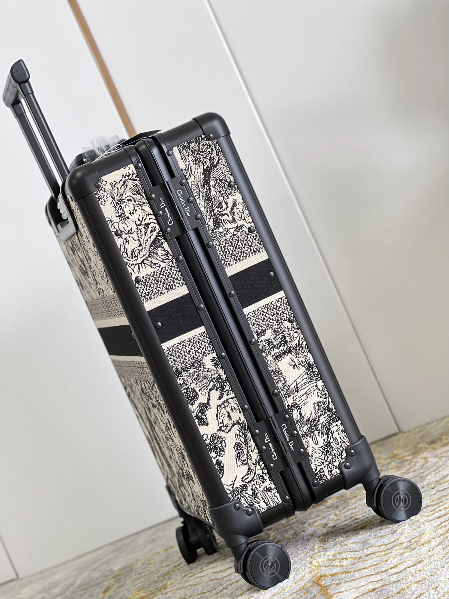 DIOR Suitcases 37x21x57cm 500202607010124 - Image 3