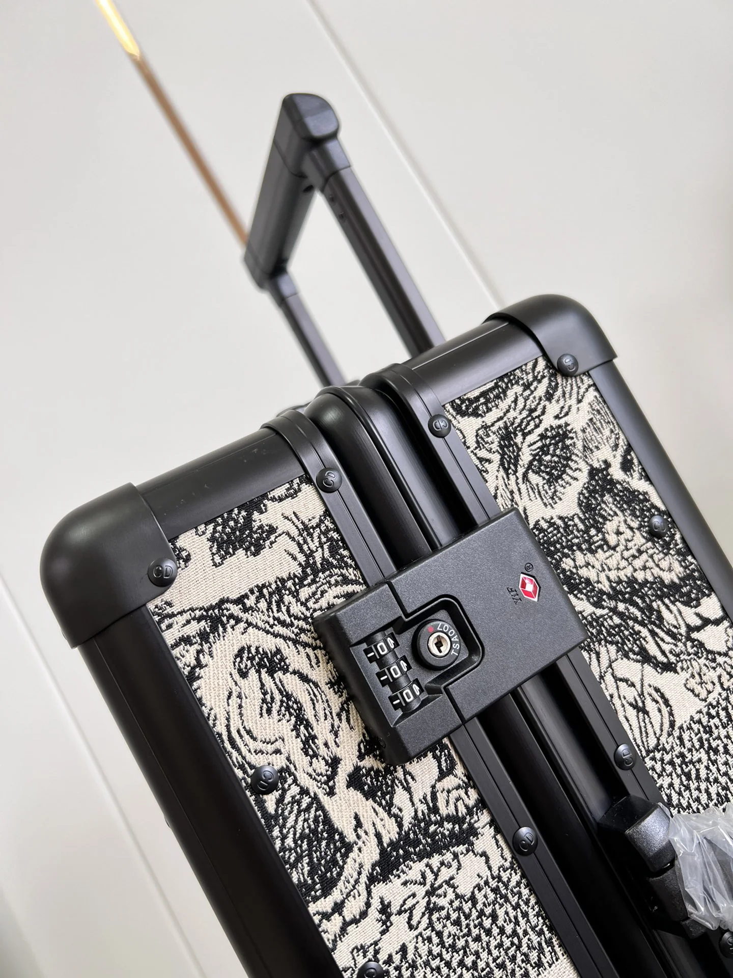DIOR Suitcases 37x21x57cm 500202607010124 - Image 5