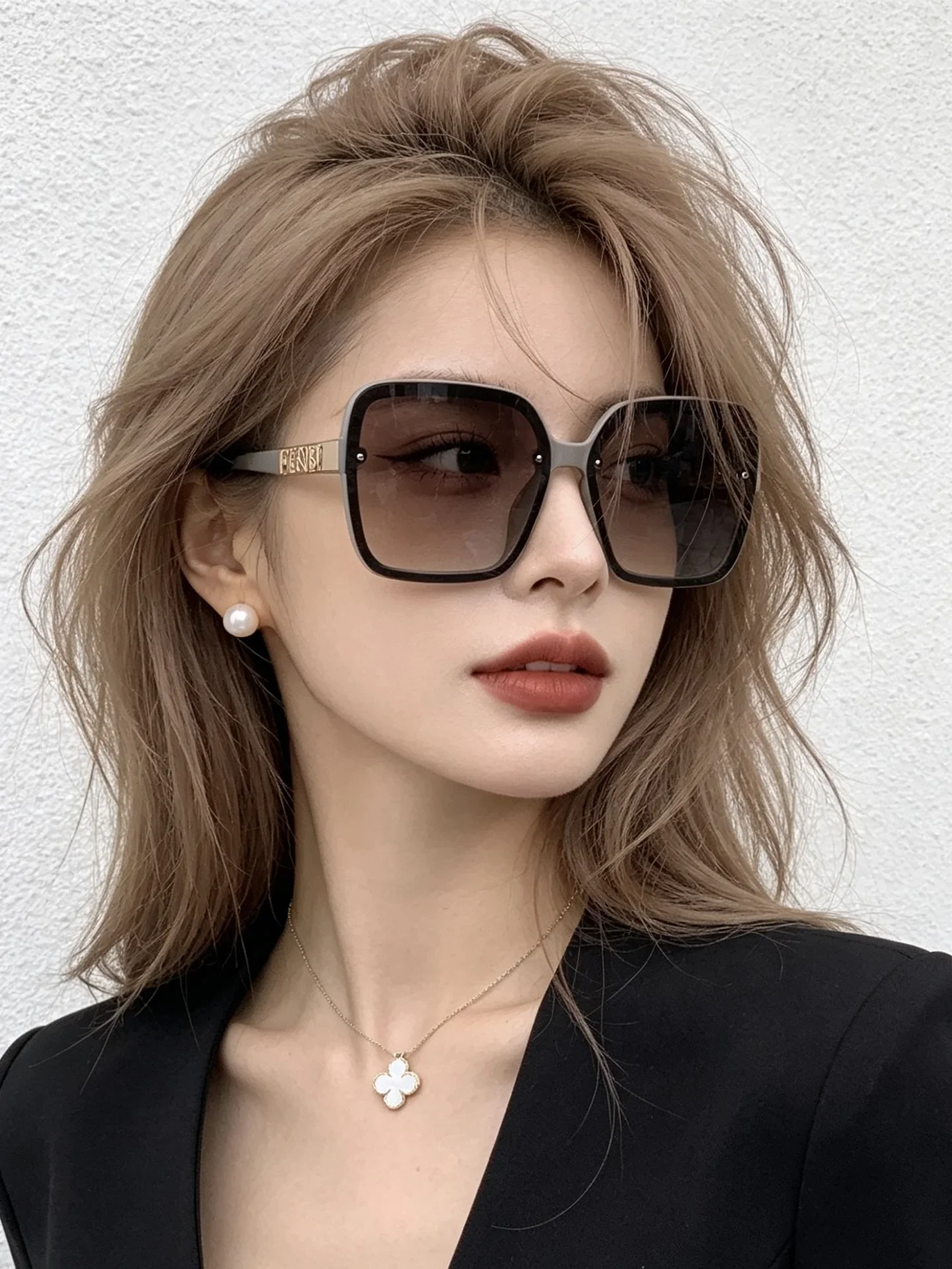 Alternative view of FENDI Glasses & Sunglasses 65202607020304