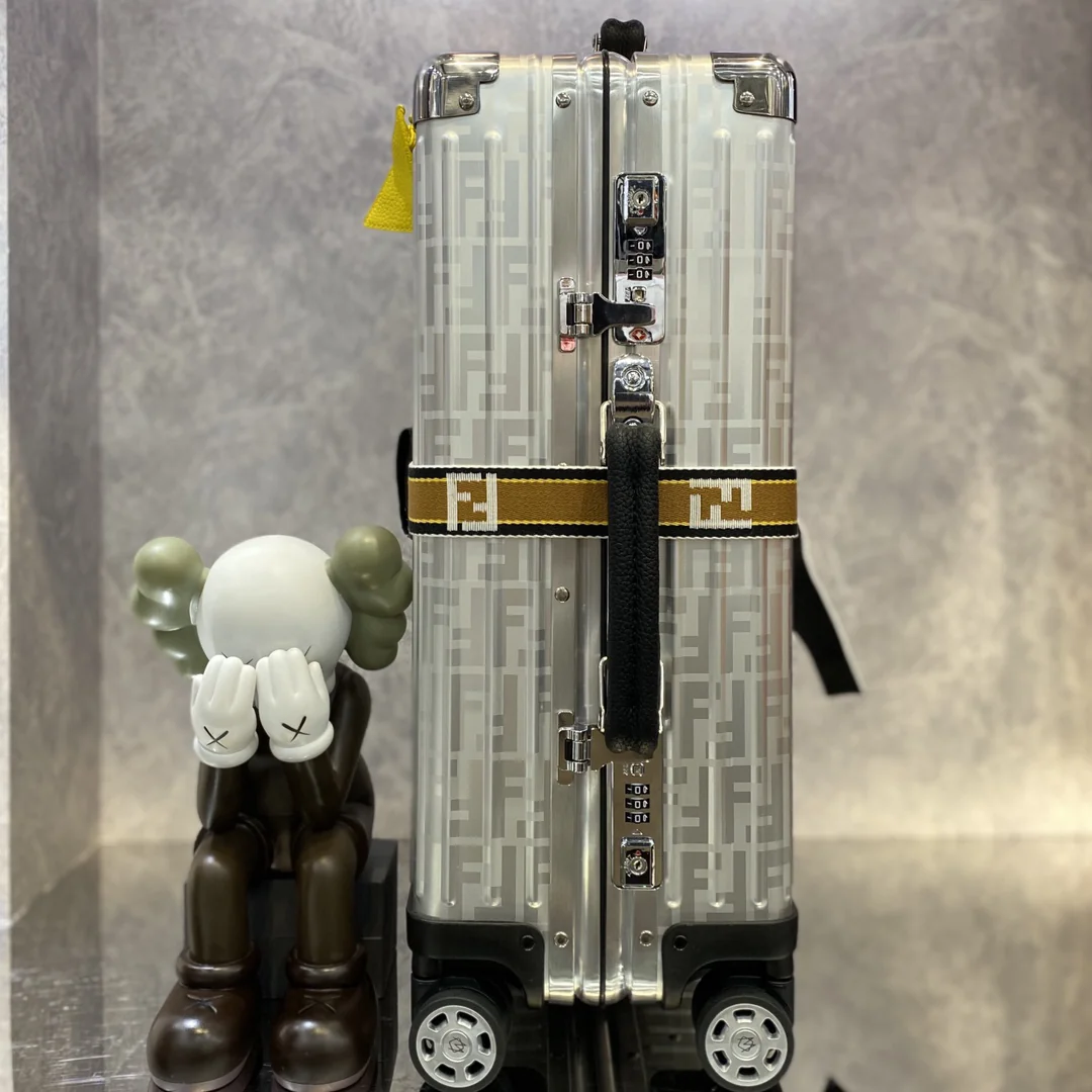 FENDI Suitcases 20inch 780202607010072 - Image 3