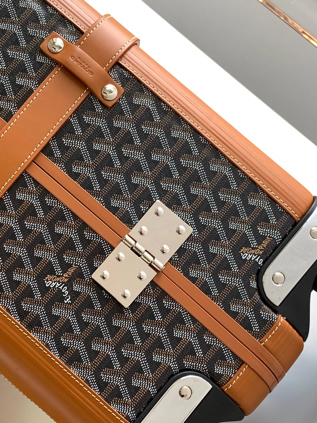 GOYARD Suitcases 20inch 2800202607010011 - Image 6