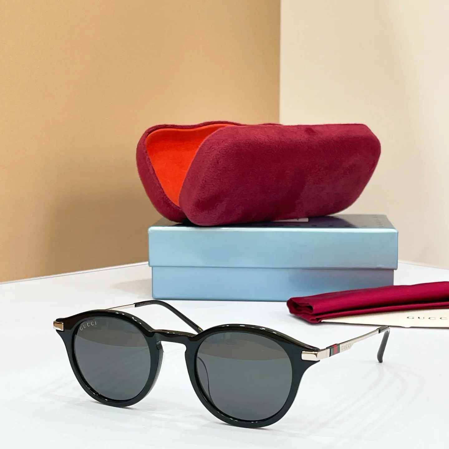 Alternative view of GUCCI Glasses & Sunglasses 125202607020374