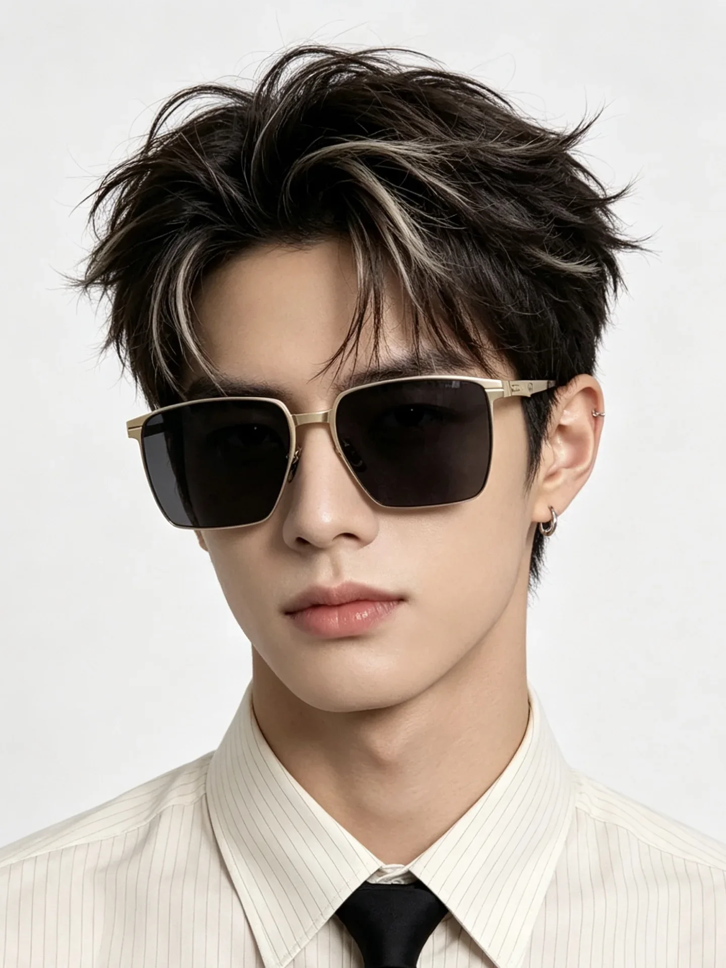 Alternative view of GUCCI Glasses & Sunglasses 95202607020397