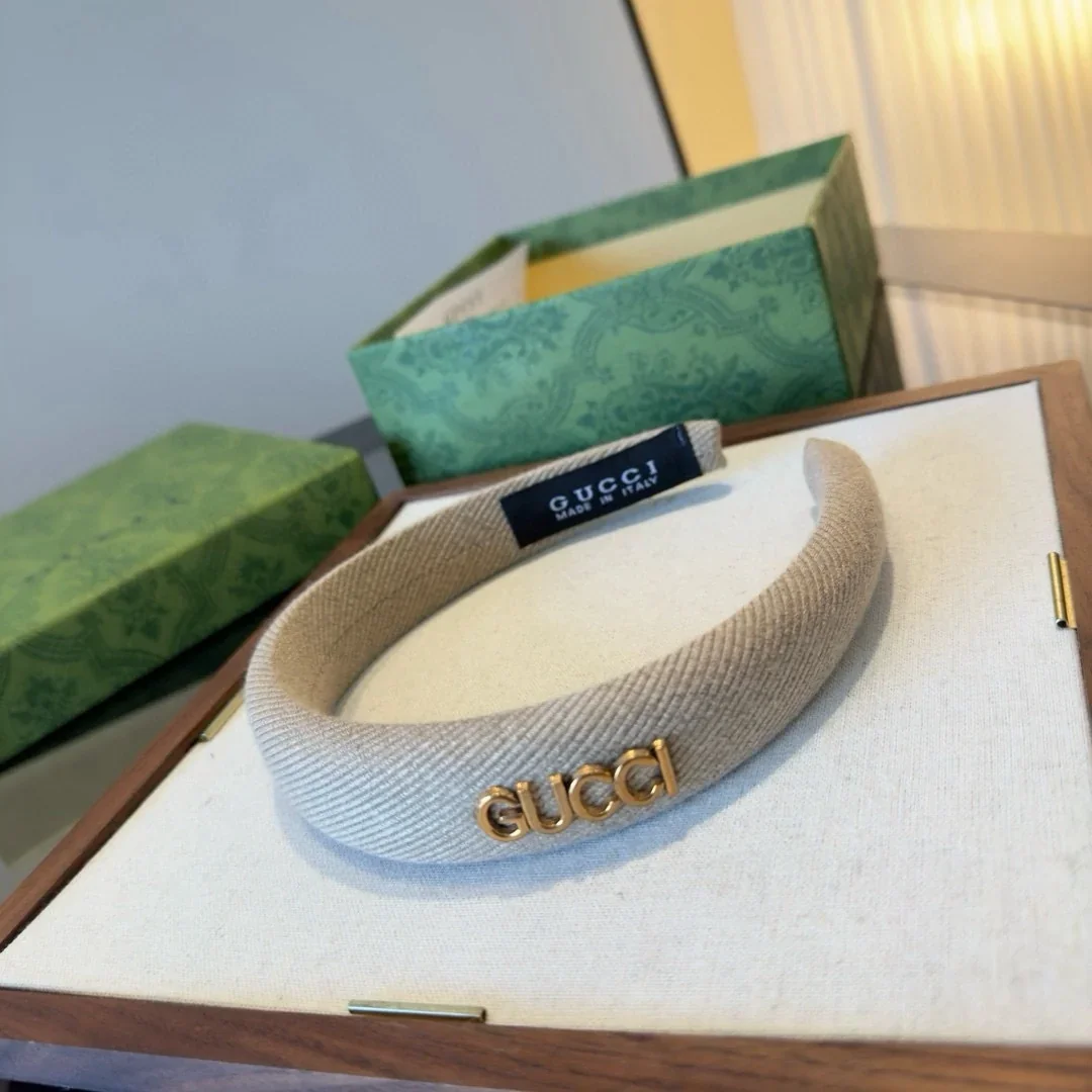 GUCCI Hair Accessories 45202607020398