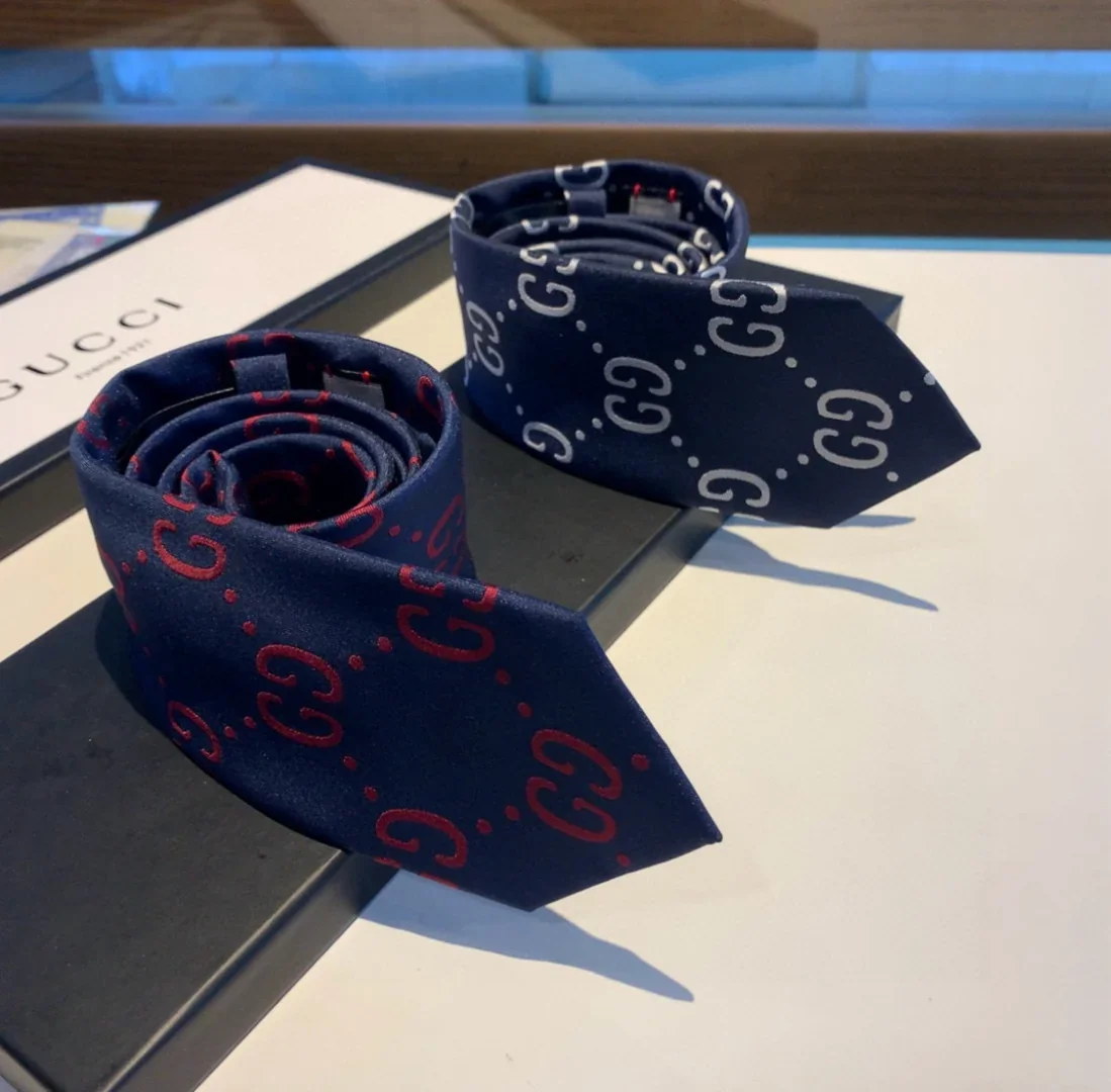 Alternative view of GUCCI Ties 60202607020405