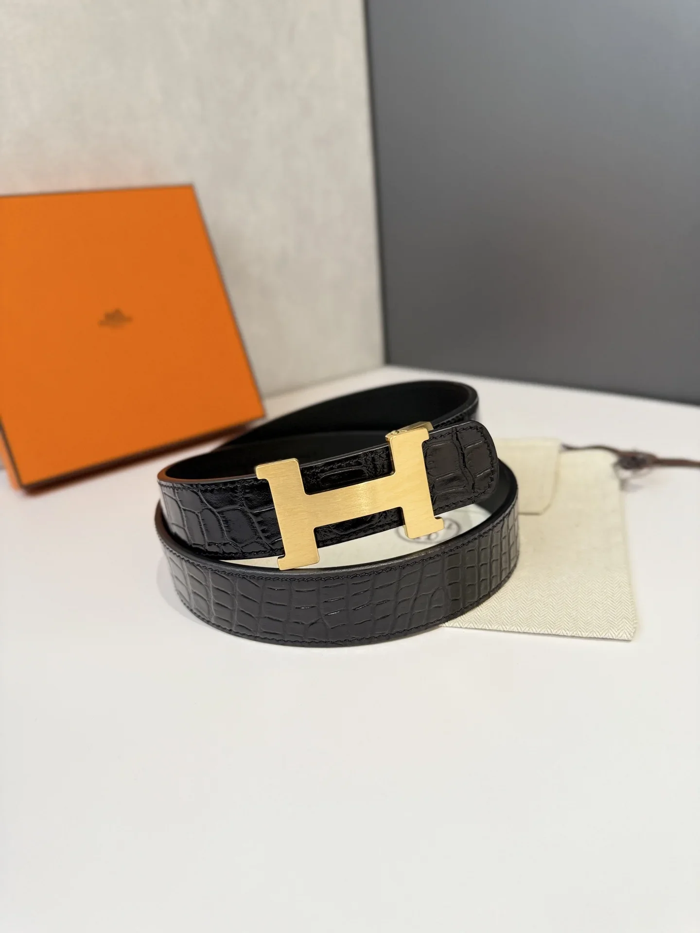 Alternative view of HERMES Belts Alligator Leather (Black) 170202607050689