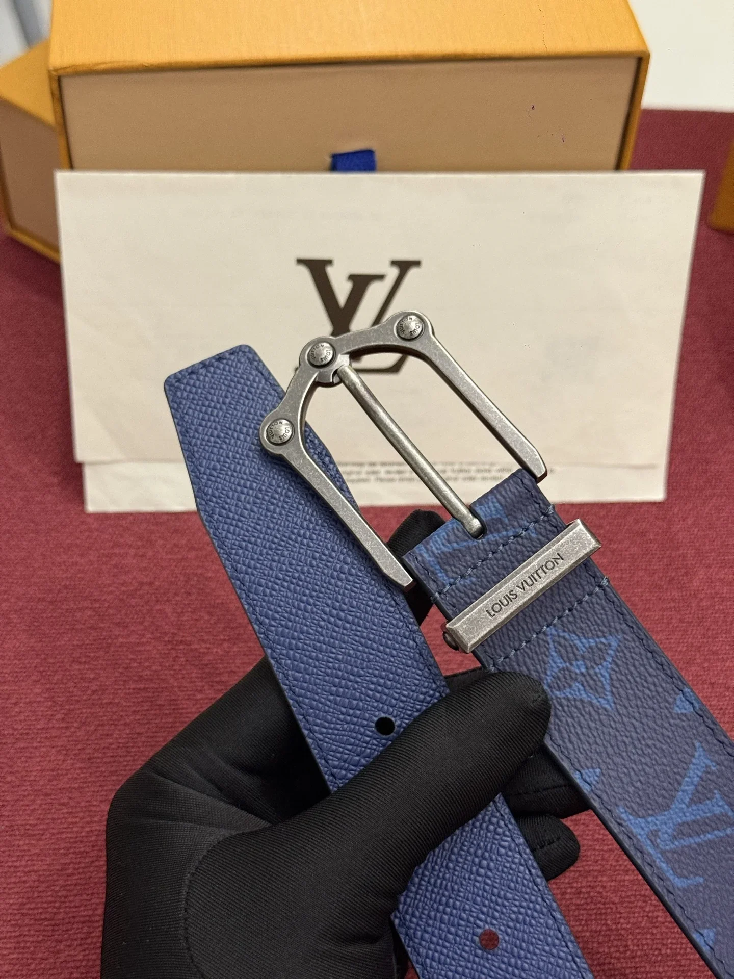 Alternative view of HERMES Belts Crocodile 170202607050602