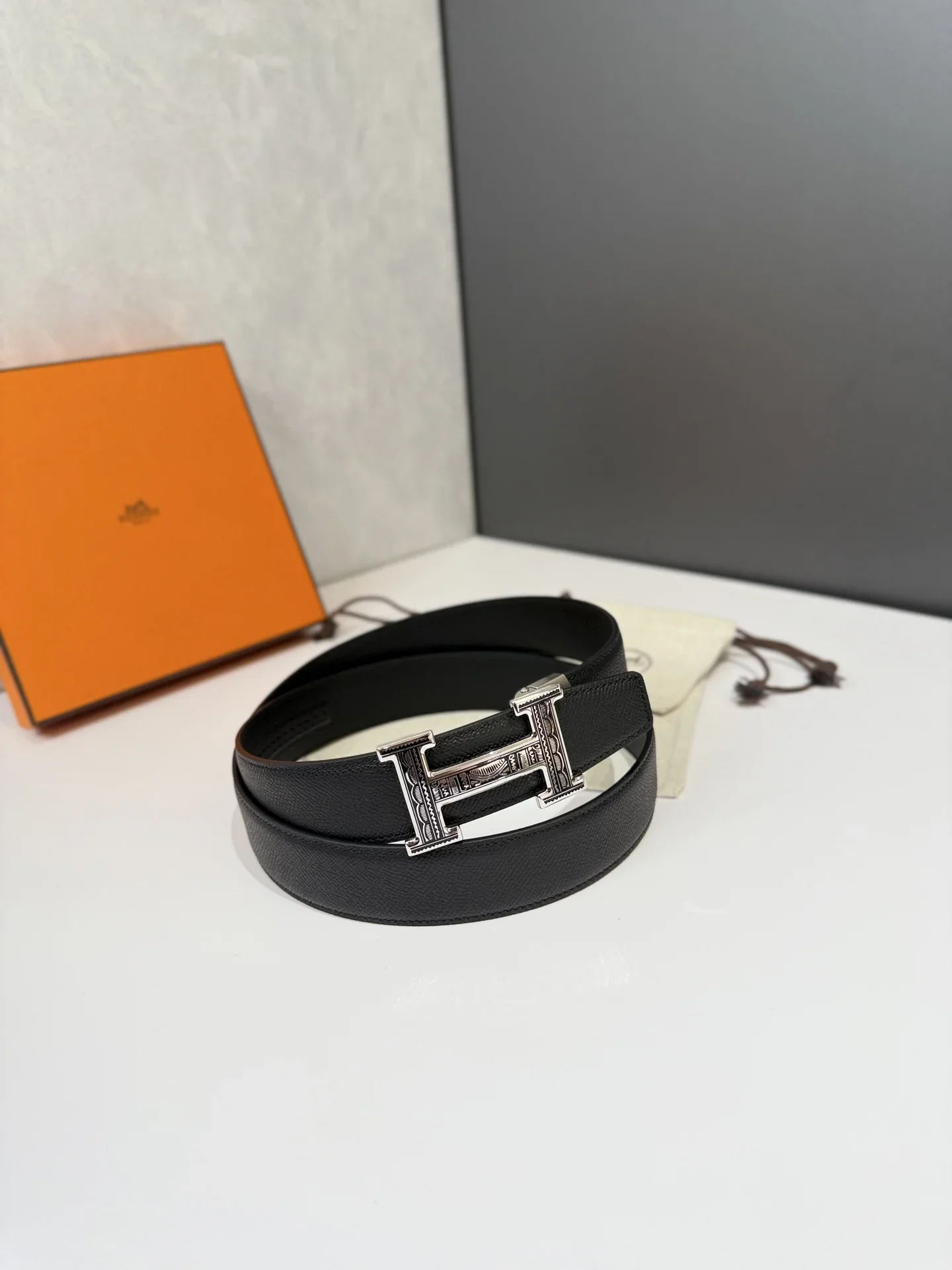 HERMES Belts Epsom Leather (Black) 170202607050705 - Image 5