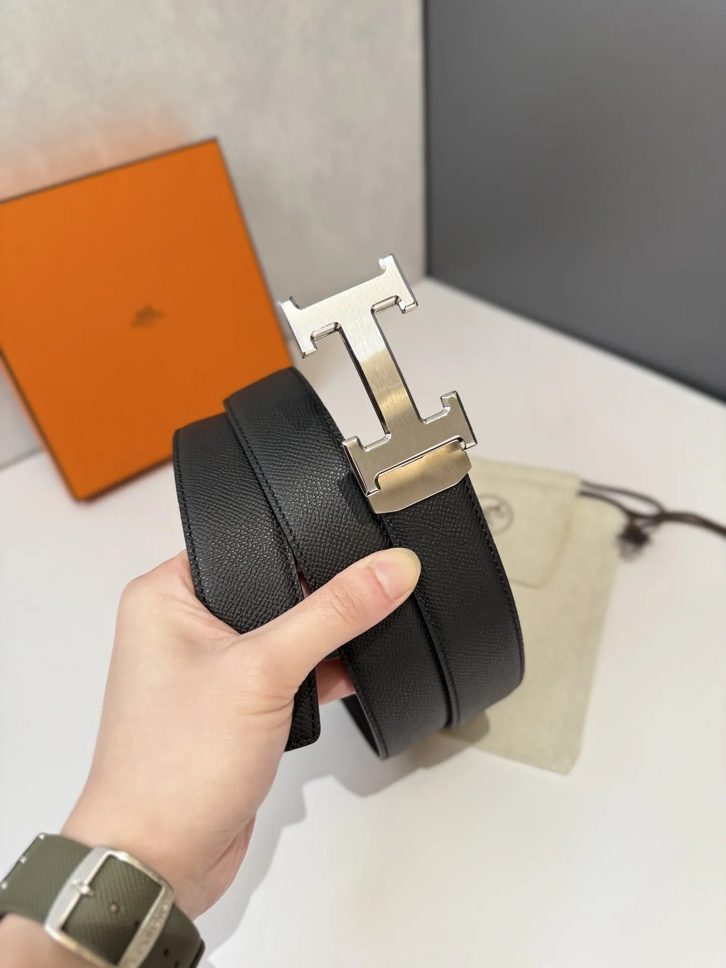 HERMES Belts Epsom Leather (Black) 170202607050710 - Image 4