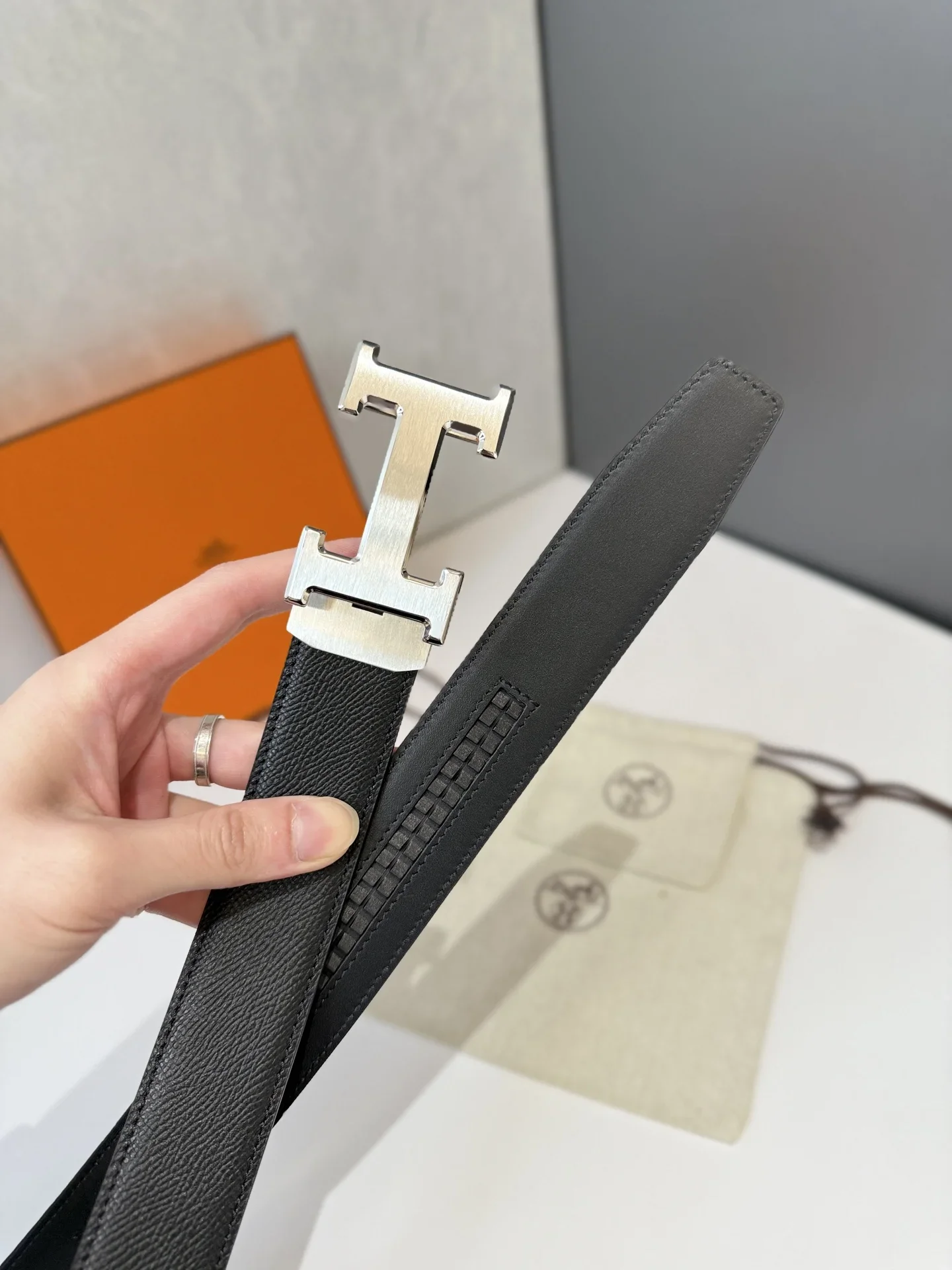 HERMES Belts Epsom Leather (Black) 170202607050710 - Image 5
