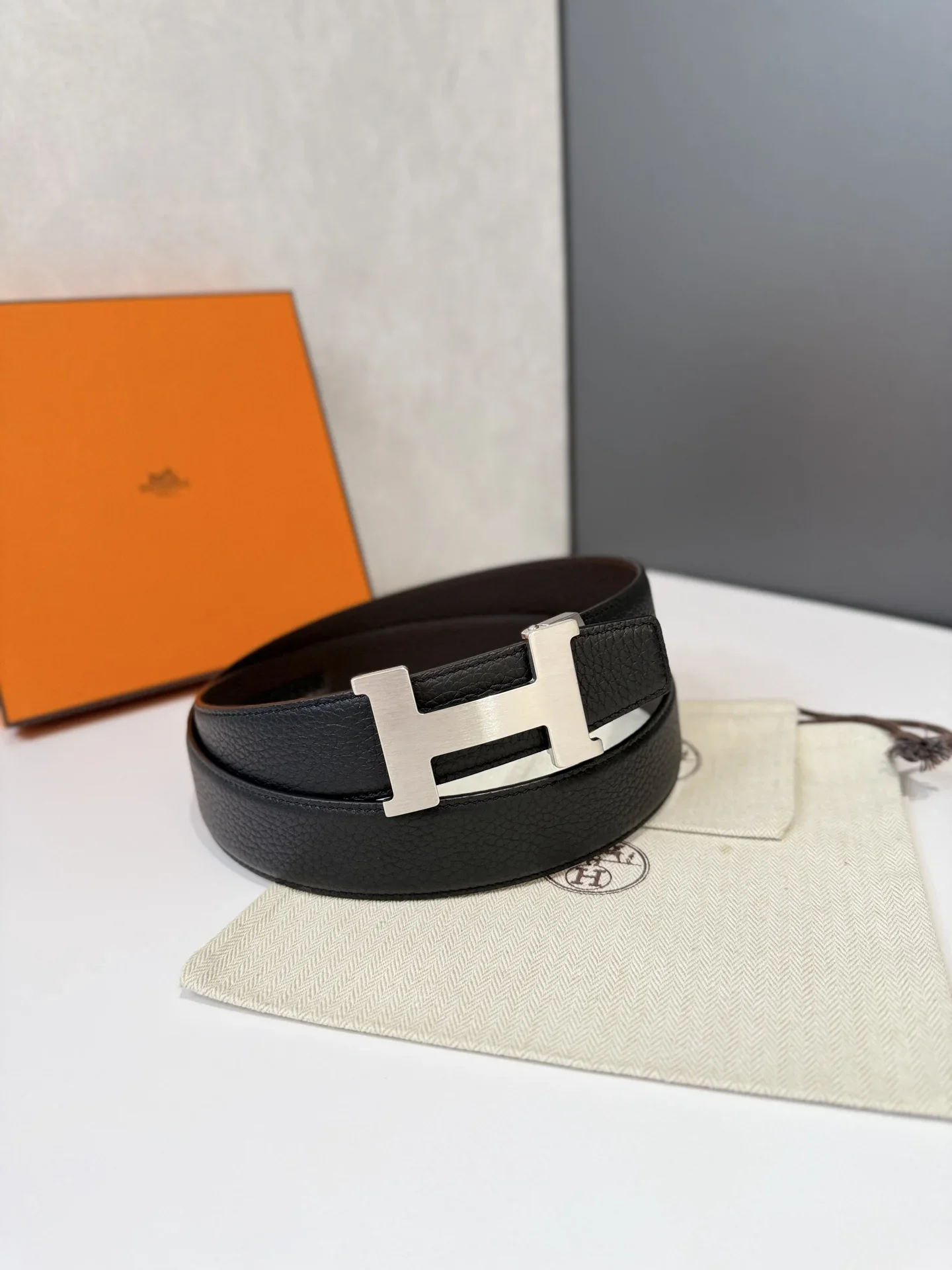 Alternative view of HERMES Belts Togo Leather (Black) 170202607050690