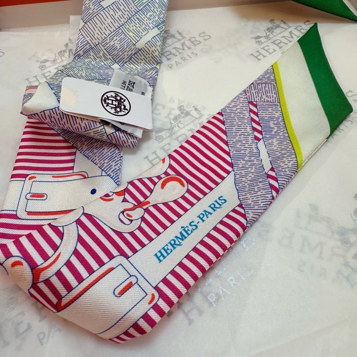 Alternative view of HERMES Scarves & Twilly 45202607020420