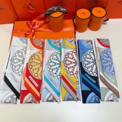 HERMES Scarves & Twilly 45202607020631