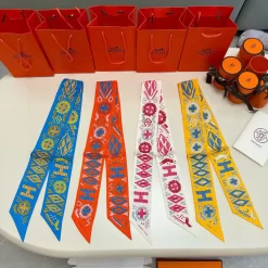 HERMES Scarves & Twilly 45202607020633