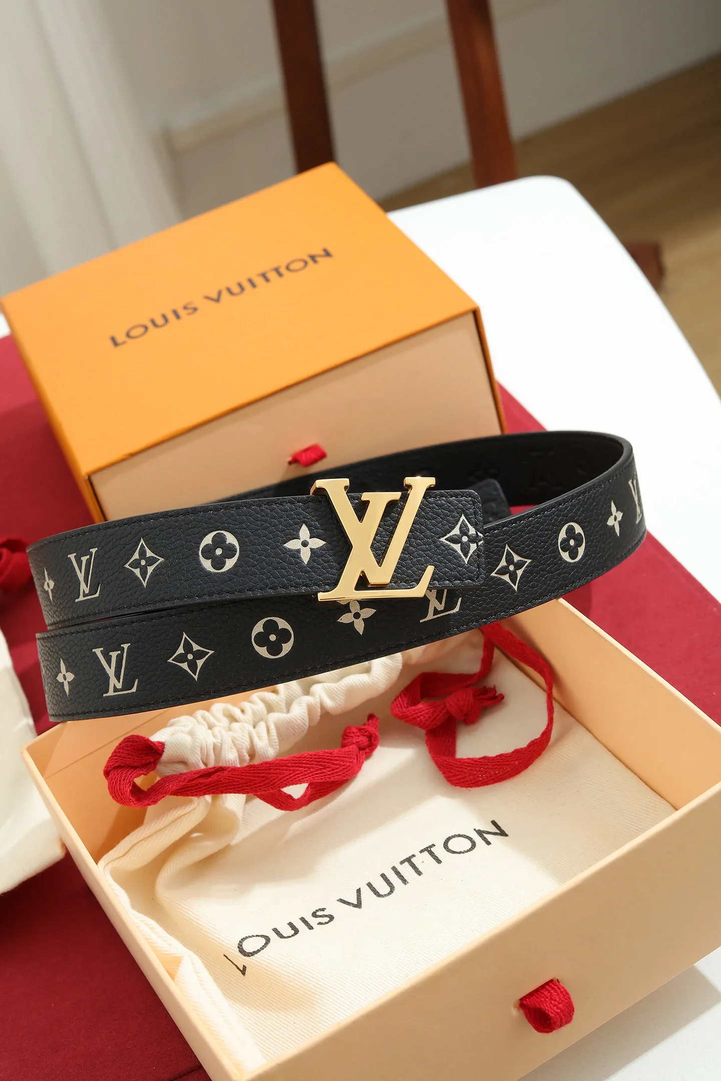 LV Belts 180202607050580