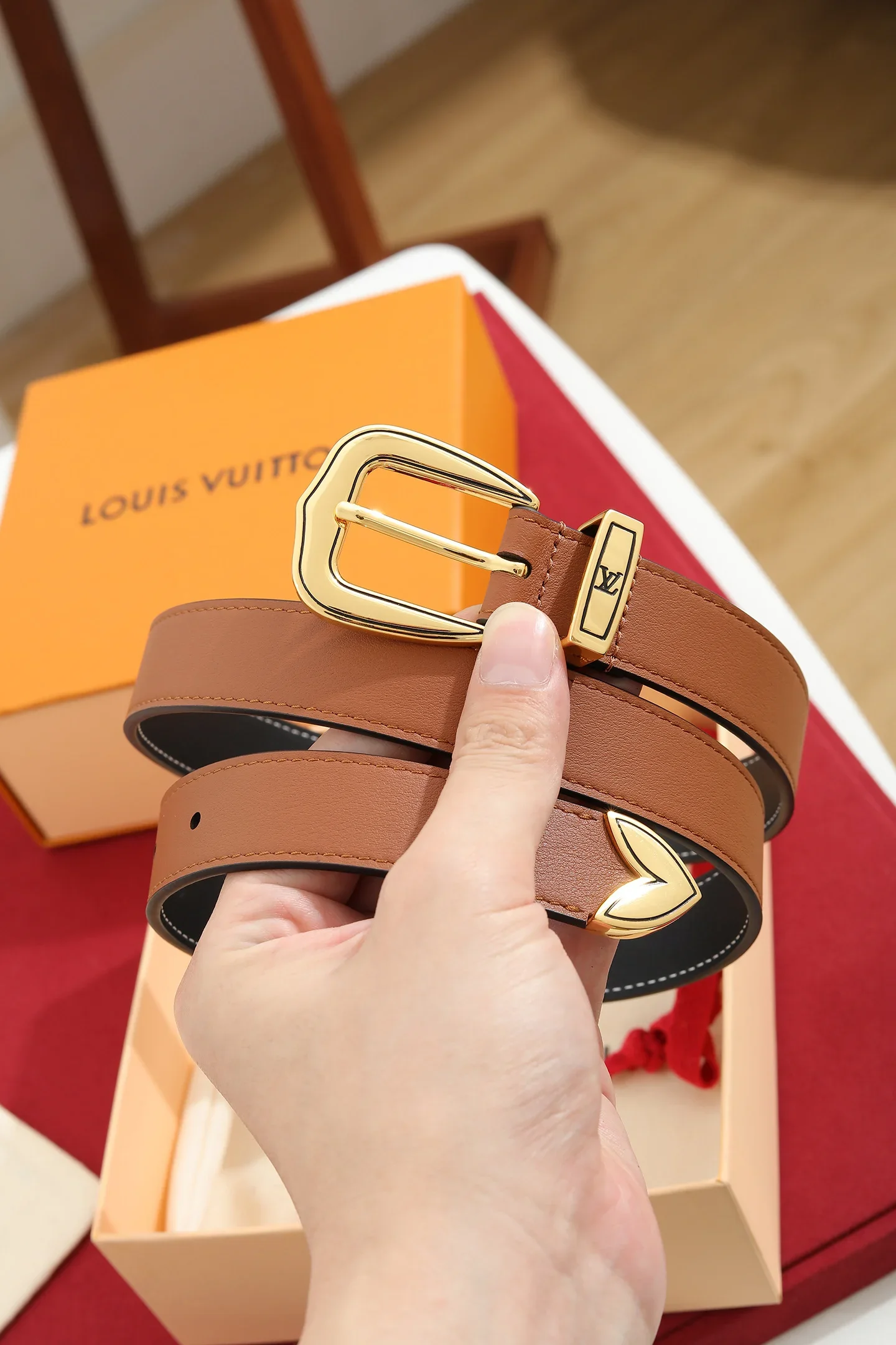 LV Belts 220202607050492